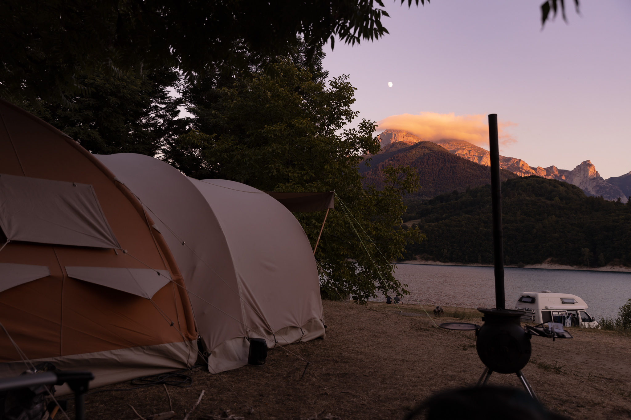 Camping Lac du Sautet, een natuurcamping in Isère
